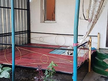 с садовое: Ул Оторбаева 55/2 в барачном доме двухкомнатная квартира с участком — 5
