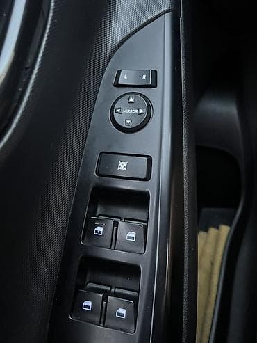 ct 200h: Hyundai Celesta: 2019 г., 1.6 л, Автомат, Бензин, Седан — 9