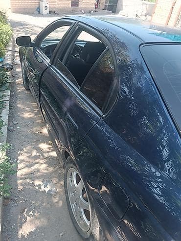 авто сатуу: Honda Accord: 2002 г., 2.2 л, Кол менен иштөөчү, Лифтбек — 4