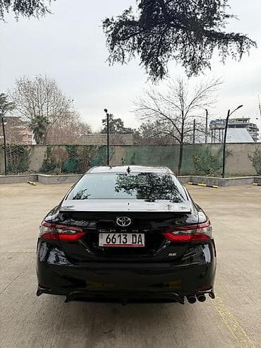 byd e9: Toyota Camry: 2022 г., 2.5 л, Автомат, Бензин, Седан — 2