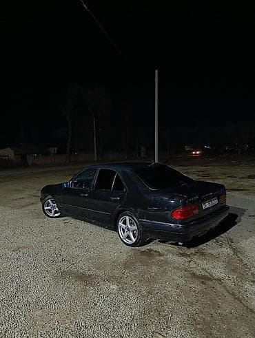 Унаа: Mercedes-Benz E-Class: 1999 г., 2 л, Кол менен иштөөчү, Бензин, Седан — 5