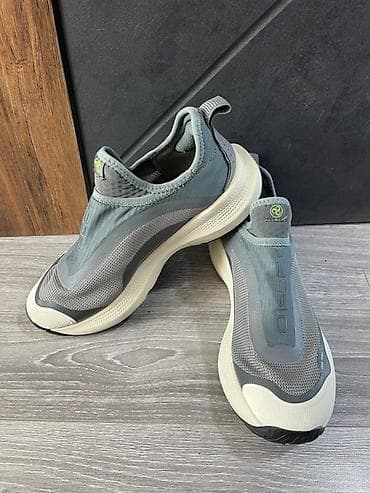 Кроссовки Li-Ning без шнурков Состояние новых,одевал 1 раз,размер не