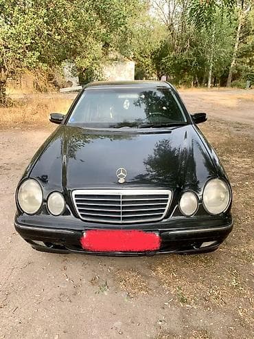 Mercedes-Benz E-Class: 2000 г., 2.4 л, Типтроник, Бензин, Седан