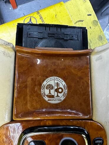 подушка на виш: Подлокотник на Mercedes Benz w220 От левого руля AMG ПРИВОЗНЫЕ — 3