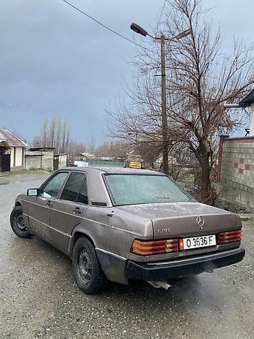 mercedes e13: Mercedes-Benz 190: 1993 г., Механика, Бензин, Седан — 1