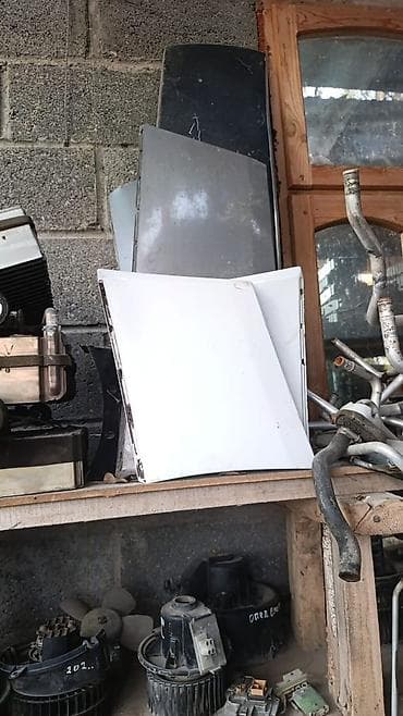 дерево на мерседес 210: Наружные накладки порогов Mercedes-Benz, Оригинал — 3