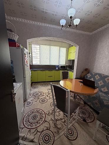 Квартиры: 2 комнаты, 67 м², 106 серия улучшенная, 4 этаж, Старый ремонт — 8
