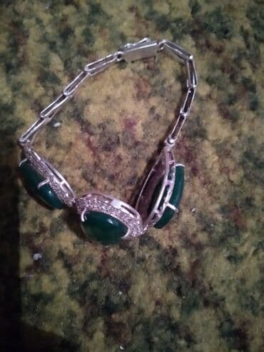 Киреге берилүүчү кийимдер: Серебро браслет с натуральными камнями 5500 с,Обмена нет, кольцо — 2