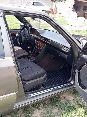 map sensor: Mercedes-Benz W124: 1989 г., 3 л, Механика, Бензин, Седан — 9