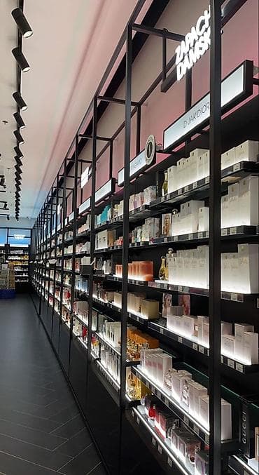 установка полок: Стеллажи и витрины на заказ по вашему проекту под ключ — 1