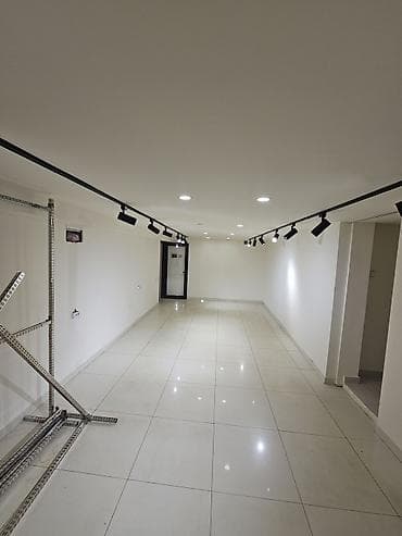 montebello бишкек: Сдаётся в аренду коммерческое помещение. Локация: район Политех — 4