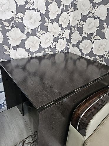 ikea стол компьютерный: Стол трансформер Для зала, Стол-книжка, Длина, см: 2200 см, цвет - Коричневый — 1