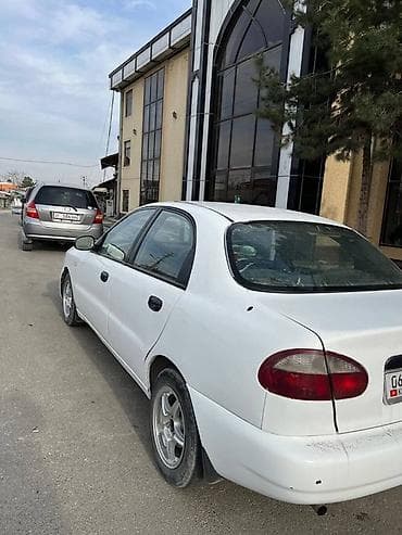 subaru forester sf5: Daewoo Lanos: 1997 г., Бензин, Седан — 2