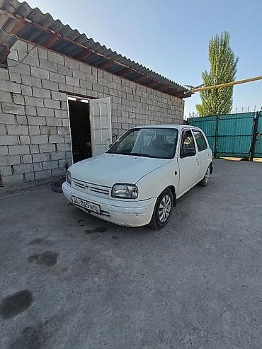 хенд мейд: Nissan March: 2000 г., 1 л, Автомат, Бензин, Хэтчбэк — 5