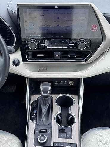 lend cruizer: Toyota Highlander: 2024 г., 2 л, Автомат, Бензин, Кроссовер — 7