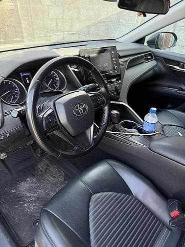 prius v: Toyota Camry: 2020 г., 2.5 л, Автомат, Бензин, Седан — 7