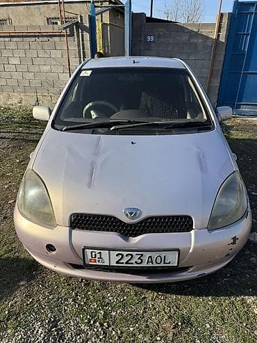 тойота виш 2011: Toyota Vitz: 2000 г., Автомат, Бензин, Хэтчбэк — 1