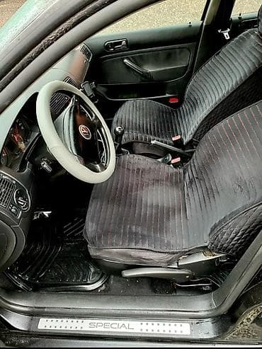 продаю или миняю: Volkswagen Golf: 2002 г., 1.4 л, Механика, Бензин, Хэтчбэк — 9