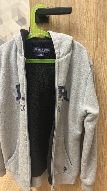 форма футбольный: Продаю зимние куртки Carters, Next, другие бренды, что то новое, что — 10