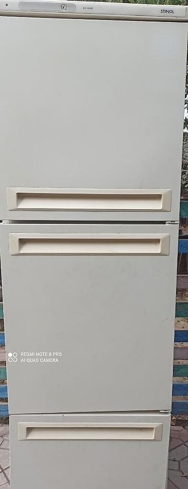 Холодильник Stinol, Б/у, Трехкамерный at lalafo.kg Холодильник Stinol, Б/у, Трехкамерный