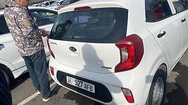 bwm x5: Kia Morning: 2018 г., 1 л, Бензин, Хэтчбэк — 2