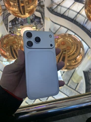 телефон эски: IPhone 17 Pro, Колдонулган, 128 ГБ, Ак, Коргоочу айнек, 80 % — 1