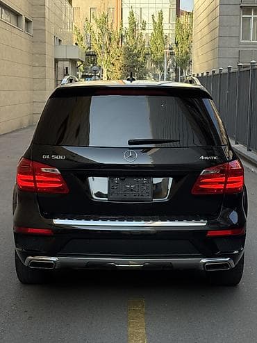 Mercedes-Benz GL-Class: 2013 г., 4.7 л, Автомат, Бензин, Внедорожник — 4