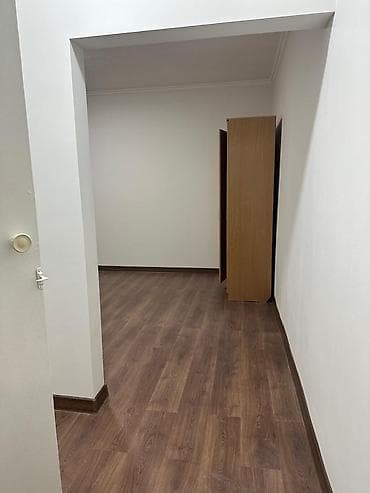 1 bedroom: 1 комната, Собственник, С мебелью частично — 4