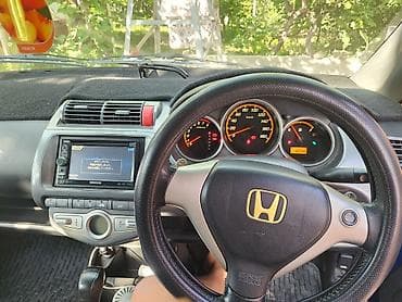кастом мото: Honda Fit: 2004 г., 1.5 л, Вариатор, Бензин — 4