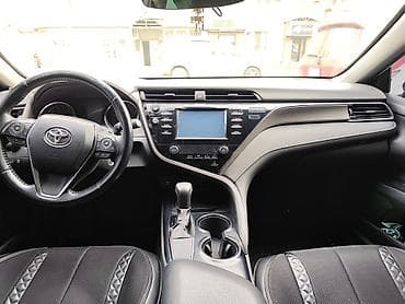 corolla s: Toyota Camry: 2019 г., 2.5 л, Автомат, Бензин, Седан — 5