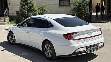1: Hyundai Sonata: 2019 г., 2 л, Автомат, Бензин, Седан — 5
