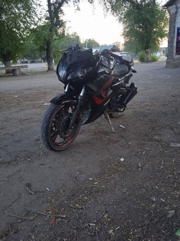 сколько стоит мотоциклы: Спортбайк Yamaha, 250 куб. см, Бензин, Взрослый, Б/у — 3