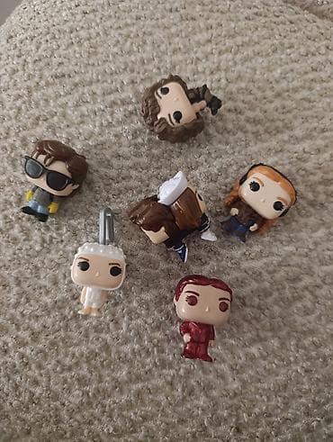 Продам Киндер игрушки освды по 250сом/ маинкравюфт по200 сом / фигурки