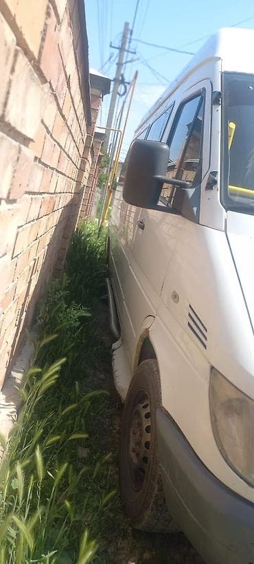 vw t4: Mercedes-Benz Sprinter (CDI), высокий кузов, пассажирская версия — 5