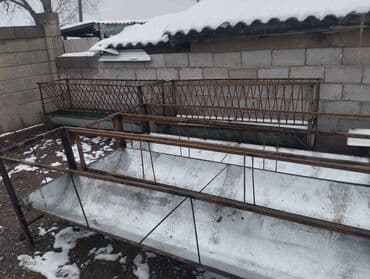 живой корм: Кормушка для крупного рогатого скота/овец - Двухсекционная длинная — 1