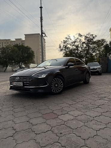 Hyundai Sonata: 2021 г., 2 л, Автомат, Гибрид, Седан at lalafo.kg Hyundai Sonata: 2021 г., 2 л, Автомат, Гибрид, Седан