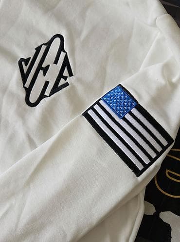 мужской свитер в полоску: Белый zip Jeffry Epstein с длинными рукавами, НА ФОТО ЧУТКА РАЗМЫТО — 3