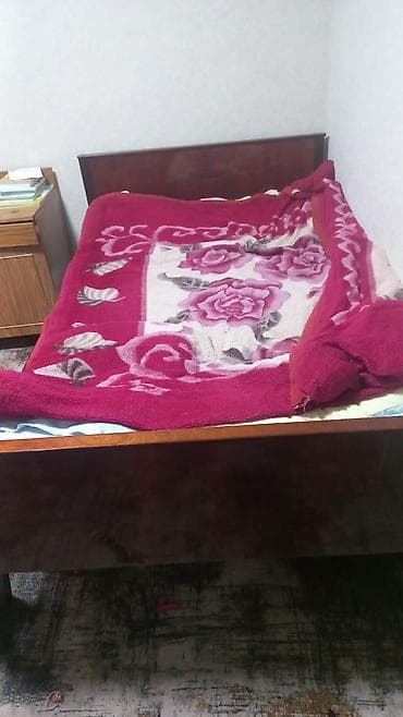 шкаф с полочками: Гарнитур для спальни/гостиной в едином стиле под дерево (ламинат с — 2