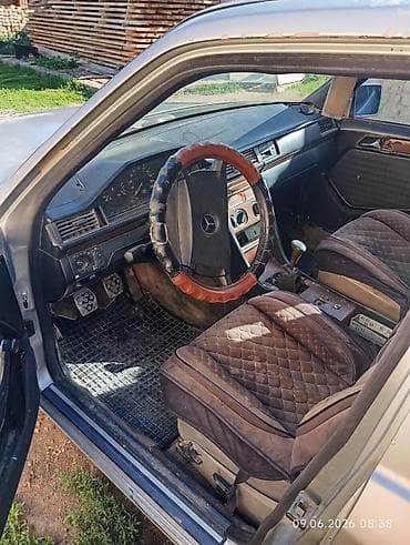 поворотники на w124: Mercedes-Benz W124: 1985 г., 0.2 л, Механика, Бензин, Седан — 3