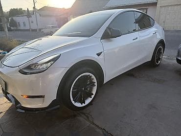 Tesla: Tesla Model Y: 2022 г., Электромобиль, Кроссовер — 6