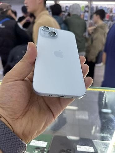 IPhone 15, Б/у, White Titanium, Защитное стекло, Зарядное устройство, Кабель, 84 %