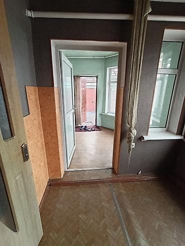 Дома: Срочно! Продаётся жилой дом в Маевке. - Участок: 4 сотки, ограждён — 6