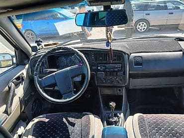 Транспорт: Volkswagen Passat: 1993 г., 1.8 л, Механика, Бензин, Седан — 3