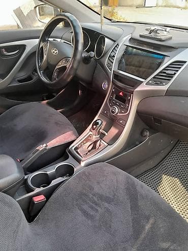 соната авто: Hyundai Avante: 2014 г., Автомат, Бензин, Седан — 4