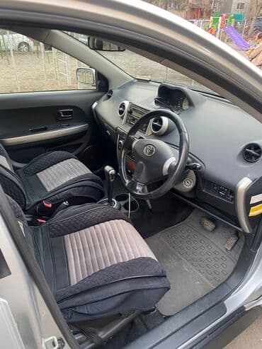 тайота часер: Toyota ist: 2003 г., 1.5 л, Автомат, Бензин, Хэтчбэк — 3