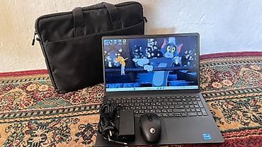 комплект 1155: Ноутбук Dell со встроенной цифровой клавиатурой Характеристики: - — 1