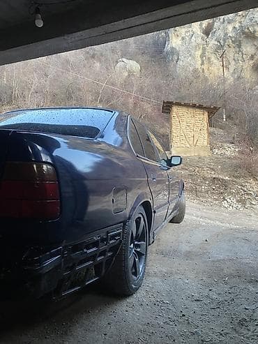 киа к5 2023: BMW 5 series: 1990 г., 2.5 л, Механика, Бензин, Седан — 3