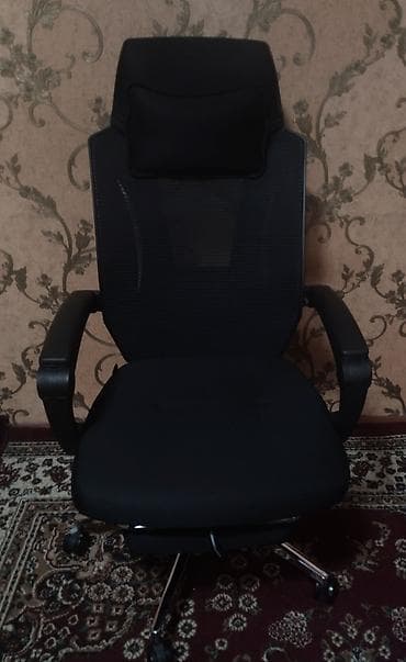 Офис шкафтары: Офис креслолор, Дөңгөлөктүү, түсү - Кара lalafo.kg да — 1 Офис шкафтары: Офис креслолор, Дөңгөлөктүү, түсү - Кара — 1