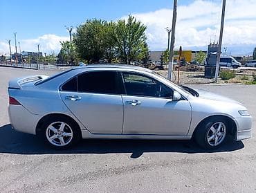 сед: Honda Accord: 2004 г., 0.2 л, Типтроник, Бензин, Седан — 5