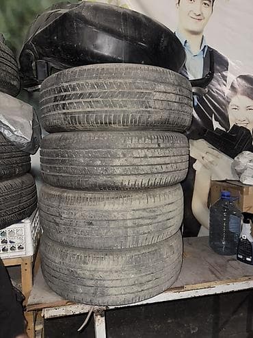 Комплект из 4 автомобильных шин, летний дорожный рисунок протектора